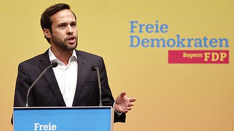 An der umstrittenen Demo nimmt auch Bayerns FDP-Chef Martin Hagen teil.