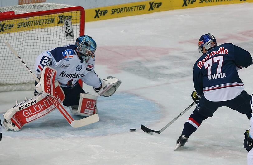 Endlich! Uli Maurer erzielte gegen Iserlohn im 21. Saisonspiel sein erstes Tor.
