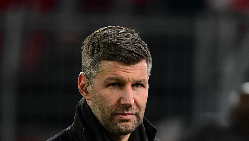 Thomas Hitzlsperger ist regelm&auml;&szlig;ig als Fu&szlig;ball-Experte in den Medien pr&auml;sent und ordnet aktuelle Entwicklungen im Profifu&szlig;ball ein.