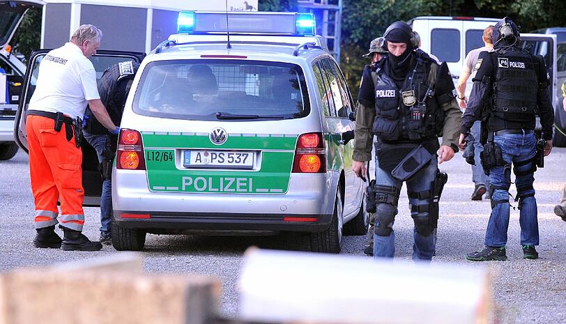 Weitere Bilder vom dramatischen SEK-Einsatz!