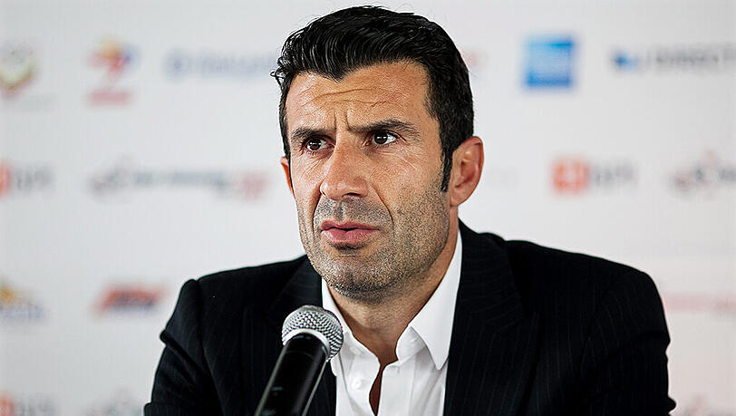 Luis Figo kandidiert für den Posten als neuer Präsident der FIFA. Luis Figo kandidiert für den Posten als neuer Präsident der FIFA.