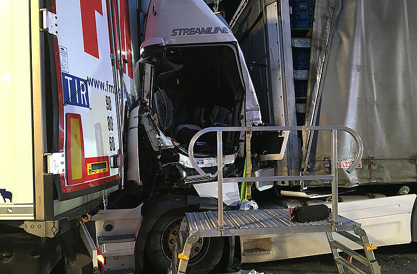 Auf der A6 bei Nürnberg hat es erneut einen tödlichen Lkw-Unfall gegeben. Die Bilder.