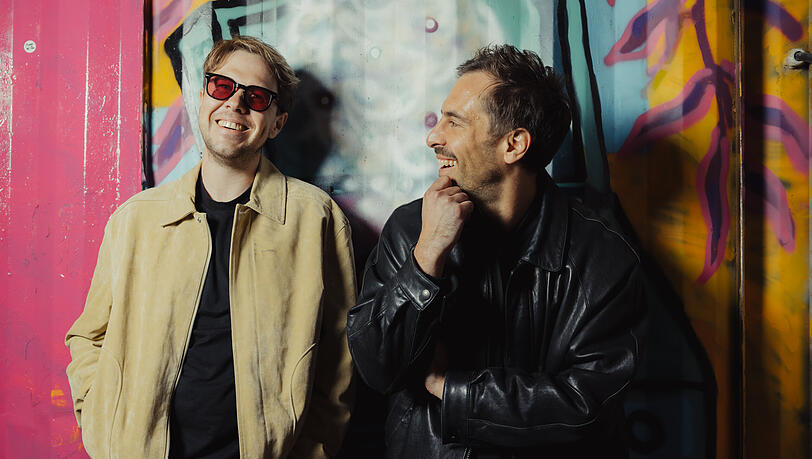 Im Song "Grossstadt" vom Oimara und Max Giesinger trifft Bairisch auf Hochdeutsch sowie Dorf auf Gro&szlig;stadt.