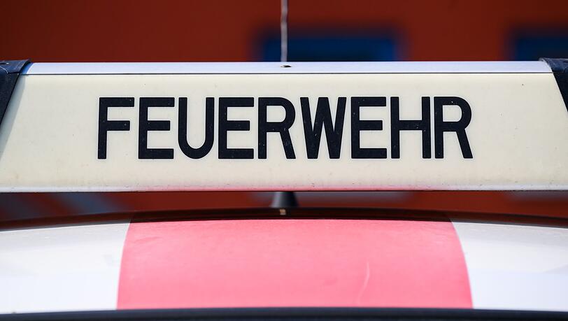 Eine schwierige Rettungsaktion forderte die Feuerwehr in Nürnberg. (Symbolbild) Eine schwierige Rettungsaktion forderte die Feuerwehr in Nürnberg. (Symbolbild)