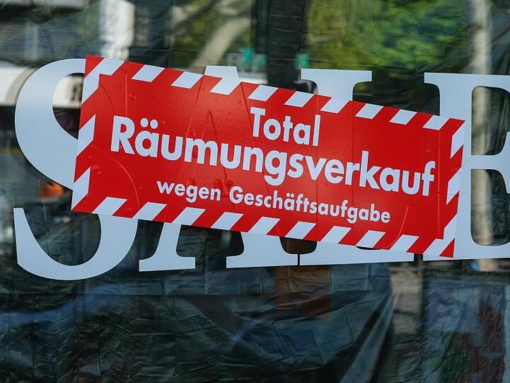 Keine Zukunft: "Total Räumungsverkauf wegen Geschäftsaufgabe".
