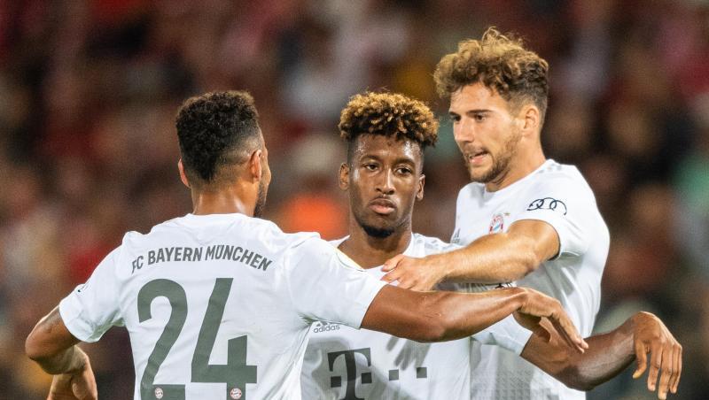 Der FC Bayern besiegte Energie Cottbus in der 1. Runde des DFB-Pokals mit 3:1. Der FC Bayern besiegte Energie Cottbus in der 1. Runde des DFB-Pokals mit 3:1.