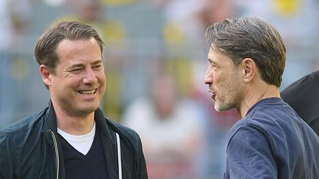 W&uuml;nschen Jamal Musiala alles Gute: Lars Ricken (l) und Niko Kovac. (Archivbild)
