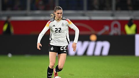 Vor dem Weggang aus Wolfsburg: Nationalspielerin Jule Brand.