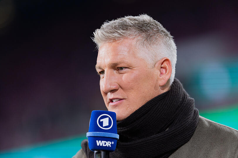 Teil der Bayern-Achse 2014: ARD-Experte Bastian Schweinsteiger. Teil der Bayern-Achse 2014: ARD-Experte Bastian Schweinsteiger.
