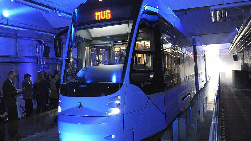 Die neue Avenio-Tram.