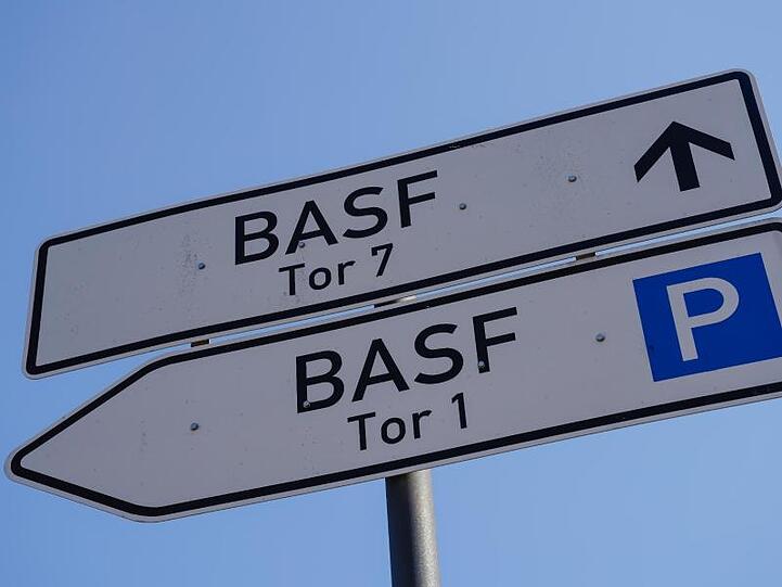 BASF hat die Prognose gestrichen, aber eine Dividende für die Aktionäre gibt es trotzdem.