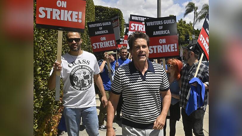 Schauspieler Rob Lowe bei den Protesten in Hollywood.