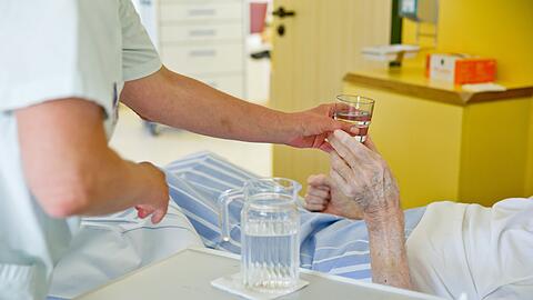 Attraktiv f&uuml;r Kapitalanleger? Banken und Investoren suchen Renditechancen in Pflegeheimen. (Symbolbild)