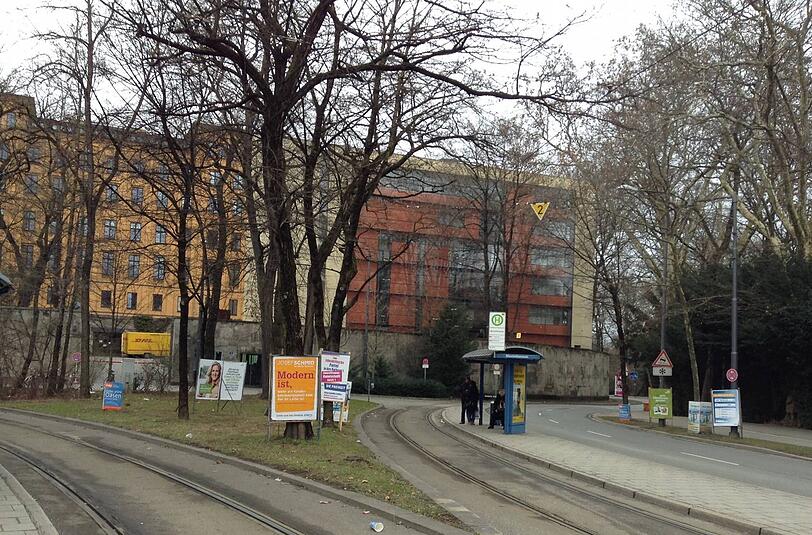 Vor dem Bayerischen Landtag tobt der Münchner Wahlkampf ums Rathaus.