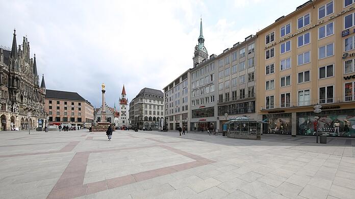 Gähnende Leere: Blick auf den Marienplatz am vergangenen Montagnachmittag.