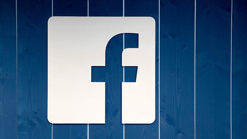 Eine Studie der Universität Oxford hat die Echtheit der Facebook-Freundschaften überprüft. Eine Studie der Universität Oxford hat die Echtheit der Facebook-Freundschaften überprüft.