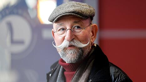 Horst Lichter ist offiziell Feuerwehrmann.