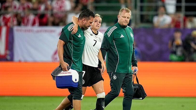 Bitterer Moment für Giulia Gwinn und das deutsche EM-Team Bitterer Moment für Giulia Gwinn und das deutsche EM-Team