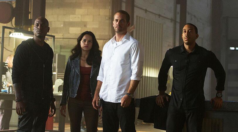 Roman (Tyrese Gibson), Letty (Michelle Rodriguez), Brian (Paul Walker) und Tej (Chris Bridges, von links) haben eine gemeinsame Mission: Sie müssen die Welt retten. Roman (Tyrese Gibson), Letty (Michelle Rodriguez), Brian (Paul Walker) und Tej (Chris Bridges, von links) haben eine gemeinsame Mission: Sie müssen die Welt retten.