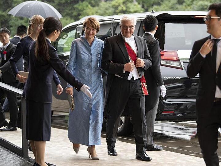 Bundespräsident Frank-Walter Steinmeier und seine Frau Elke Büdenbender gehören zu den Ehrengästen.