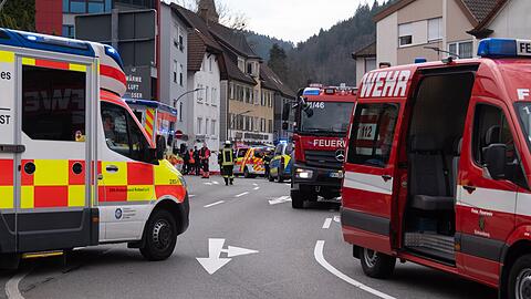 Die Frau und ihr Kind starben noch am der Unfallstelle.