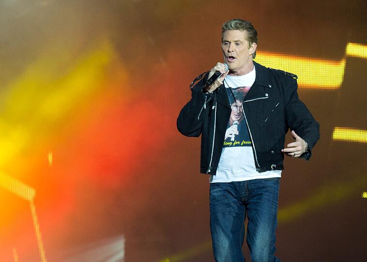 So feiert Berlin in das Jahr 2015: Die Silvester-Party am Brandenburger Tor mit David Hasselhoff und David Garrett - Die Bilder...