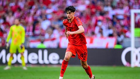 Ihm gehört die Zukunft beim FC Bayern: Mittelfeldmann Aleksandar Pavlovic.