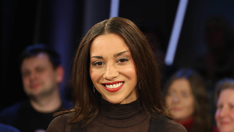 No-Angels-Star Nadja Benaissa versucht ihr Gl&uuml;ck auf dem Tanzparkett von "Let's Dance".