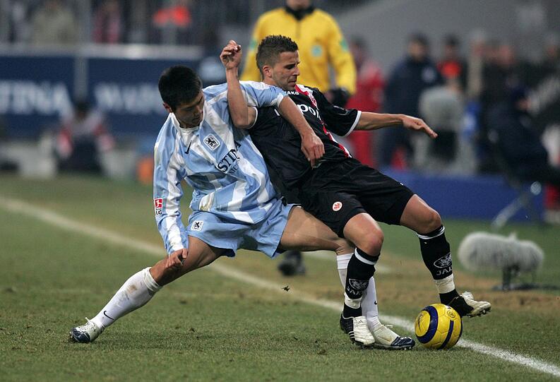 In der Saison 2005/2006 ging es für die Blauen bis ins Viertelfinale. Nachdem man Wuppertal, Duisburg und Freiburg ausgeschaltet hatte, traf man in der Runde der letzten Acht auf Eintracht Frankfurt.