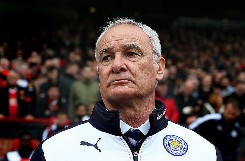 Claudio Ranieri wird von der Sensation seiner Mannschaft erst später erfahren.
