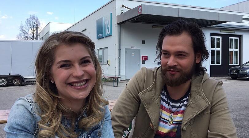 Sarah Thonig und Patrick G. Boll spielen bei den "Rosenheim-Cops" ein Liebespaar .