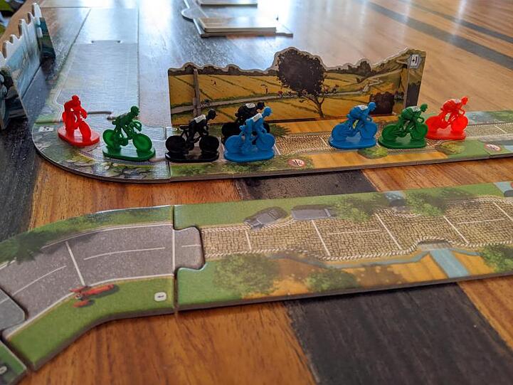 Ob Paris-Roubaix oder eine Tour-Etappe: Bei Flamme Rouge können die traditionsreichen Radsport-Ereignisse nachgespielt werden.