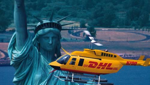 Abgestürzt: Hubschrauber der Post-Tochter DHL vor der New Yorker Freiheitsstatue. In den USA versenkten die Postmanager fünf Milliarden und verschicken jetzt 15 000 Kündigungsbriefe. Abgestürzt: Hubschrauber der Post-Tochter DHL vor der New Yorker Freiheitsstatue. In den USA versenkten die Postmanager fünf Milliarden und verschicken jetzt 15 000 Kündigungsbriefe.