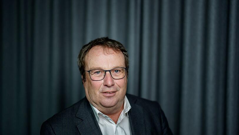 Ist gegen einen neuen Tankrabatt: NRW-Minister Krischer