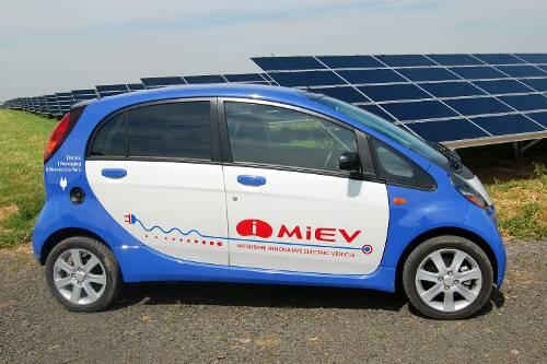 Kein Ü-Eis, sondern ein E-Ei: der Strom-Mitsubishi.