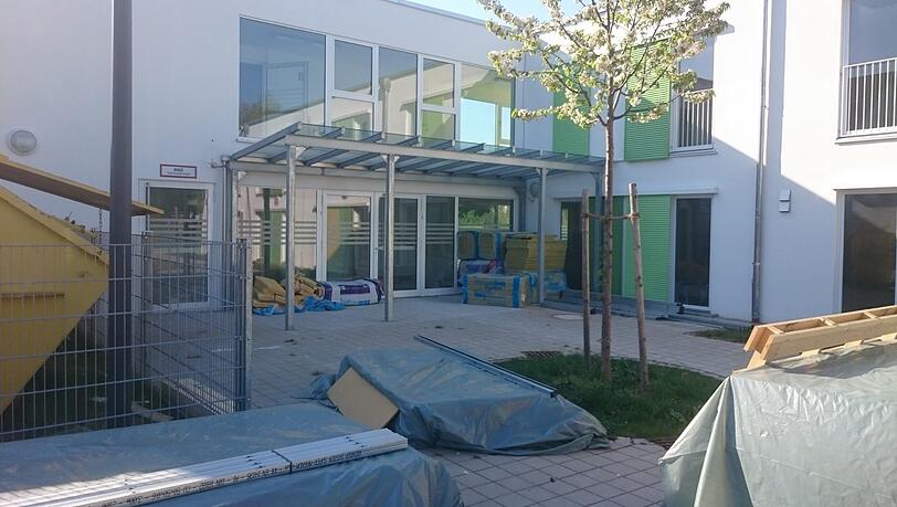 Immer noch eine Baustelle: Die Flüchtlingsunterkunft zehn Monate nach dem Vandalismus.