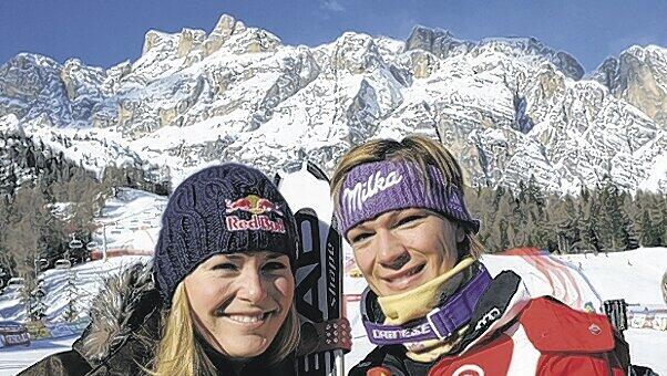 Beste Freundinnen, härteste Rivalinnen: Die Ski-Superstar Lindsey Vonn (l., USA) und Deutschlands Maria Riesch. Nun droht aber die Freundschaft zu bröckeln. Die Rieschs sind genervt vom Superstar-Gehabe Vonns. Beste Freundinnen, härteste Rivalinnen: Die Ski-Superstar Lindsey Vonn (l., USA) und Deutschlands Maria Riesch. Nun droht aber die Freundschaft zu bröckeln. Die Rieschs sind genervt vom Superstar-Gehabe Vonns.