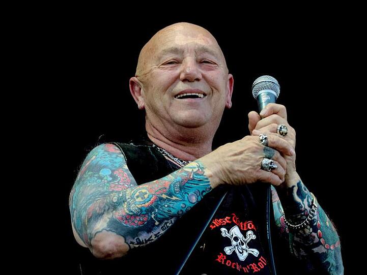 Angry Anderson will mit Rose Tattoo noch ein paar Jahre weitermachen.