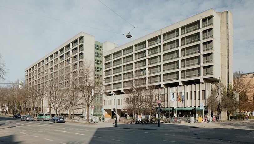 Das Strafjustizzentrum in der Nymphenburger Straße. Das Strafjustizzentrum in der Nymphenburger Straße.