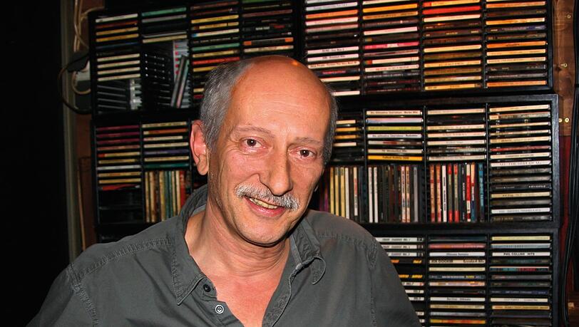 Günter Haslinger: Der Münchner (60) hat mit 16 als Aushilfs-Diskjockey im Crash angefangen. Wenig später übernahm er als Geschäftsführer und ist das bis heute. Offiziell heißt er aber &bdquo;DJ Hasso&ldquo; und legt immer noch Rock-Oldies auf.