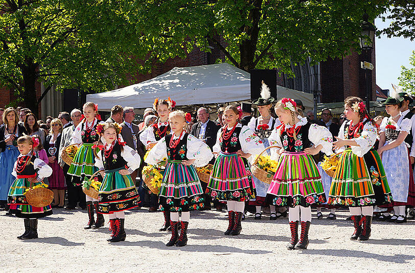 Weitere Bilder vom ersten Tag der Maidult am Mariahilfplatz.