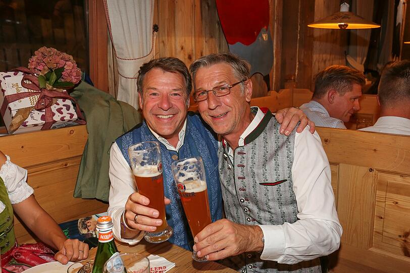 Süßes Paar: Patrick Lindner und sein Lebensgefährte Peter Schäfer.
