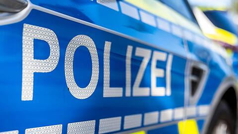Die Polizei war schnell mit mehreren Streifen vor Ort. (Symbolbild)