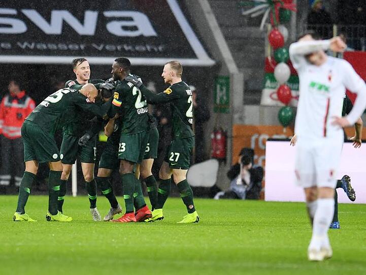 Die Wolfsburger siegten beim FC Augsburg mit 3:2.