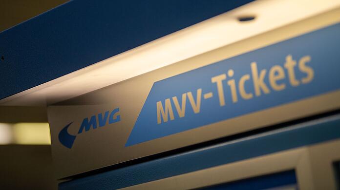Der MVV erhöht zum Fahrplanwechsel die Preise. (Symbolbild)