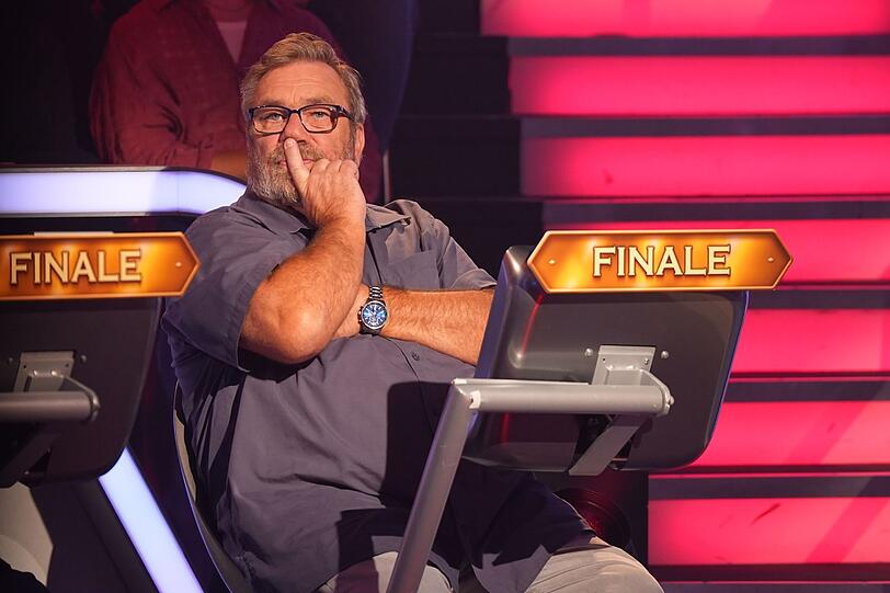 "Da muss ich aufpassen, was ich sage." Bei "Wer wird Millionär?" wurde es diesmal für Kandidat Hans-Werner Kraul ungewohnt politisch - und zwar nicht bei einer Quizfrage. "Da muss ich aufpassen, was ich sage." Bei "Wer wird Millionär?" wurde es diesmal für Kandidat Hans-Werner Kraul ungewohnt politisch - und zwar nicht bei einer Quizfrage.