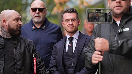 Tommy Robinson droht eine mehrj&auml;hrige Haftstrafe.