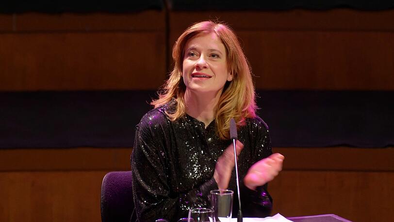 Die Schauspielerin Caroline Peters bei der Lit.Cologne