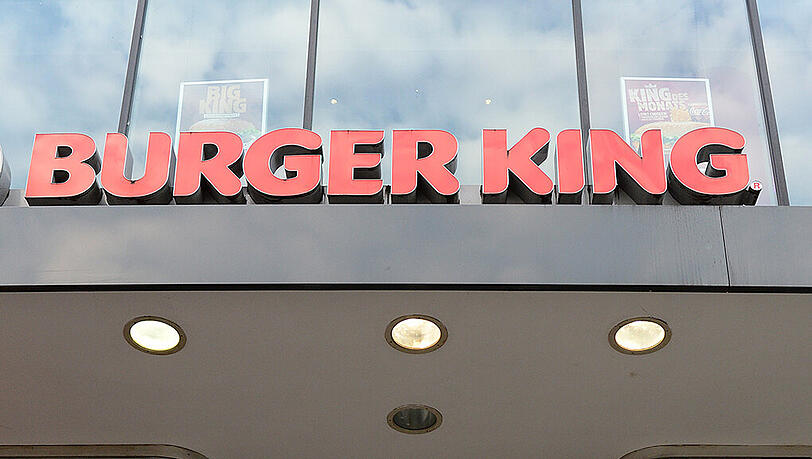 Kurz vor Weihnachten bange die Beschäftigten der geschlossenen Burger King Filialen um ihre Arbeitsplätze und um ihren Lohn. Kurz vor Weihnachten bange die Beschäftigten der geschlossenen Burger King Filialen um ihre Arbeitsplätze und um ihren Lohn.
