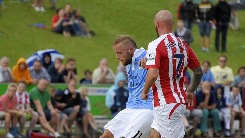 Daniel Adlung trifft in der 25. Minute zum 1:0. Daniel Adlung trifft in der 25. Minute zum 1:0.